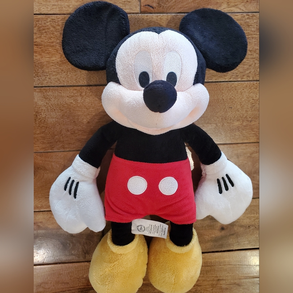 Disney Store Mickey‎ Mouse 18" plush